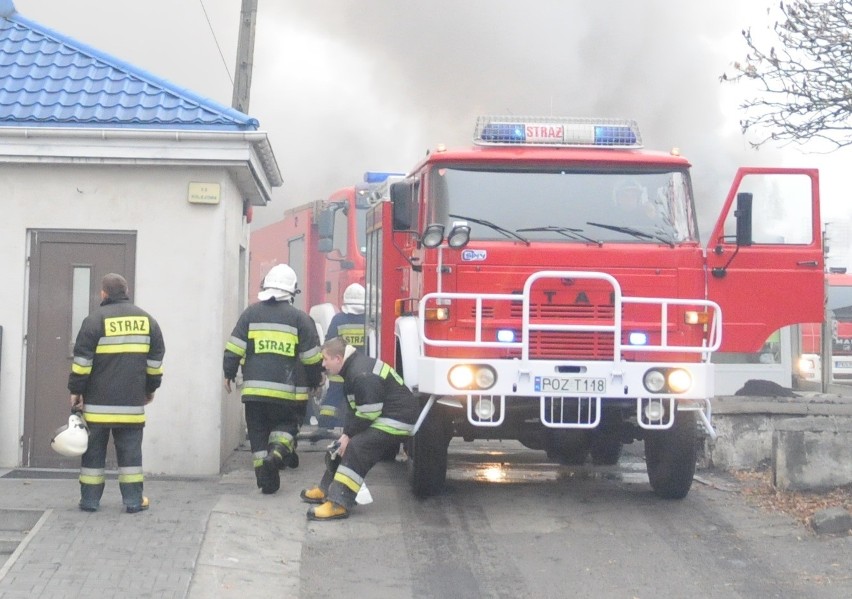 Pożar w Czempiniu. Cztery osoby są ranne