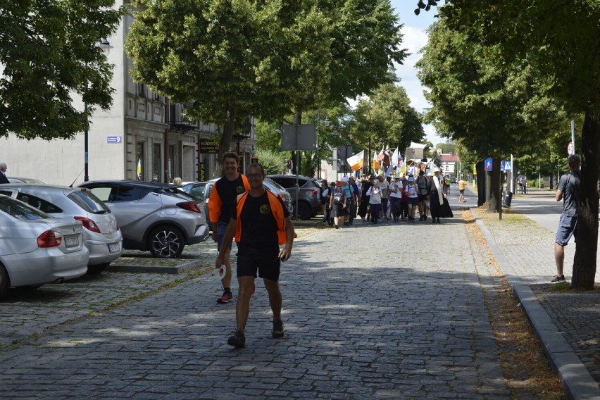 Pątnicy z 40. Gdańskiej Pieszej Pielgrzymki na Jasną Górę w...