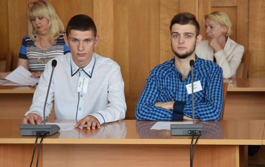 Młodzieżowa Rada Miasta Malborka rozpoczęła siódmą kadencję [ZDJĘCIA]