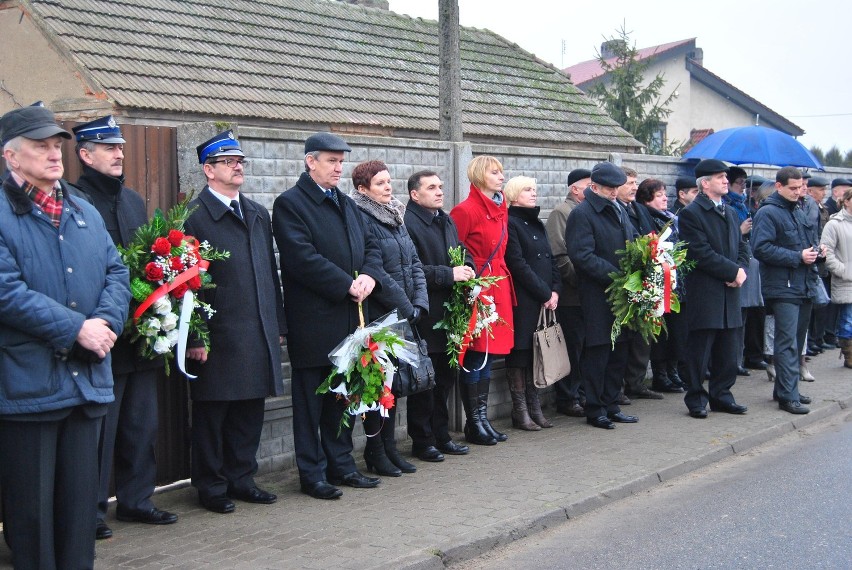 Mieszkańcy Śniat, Wielichowa i powiatu grodziskiego uczcili pamięć o Powstaniu Wielkopolskim