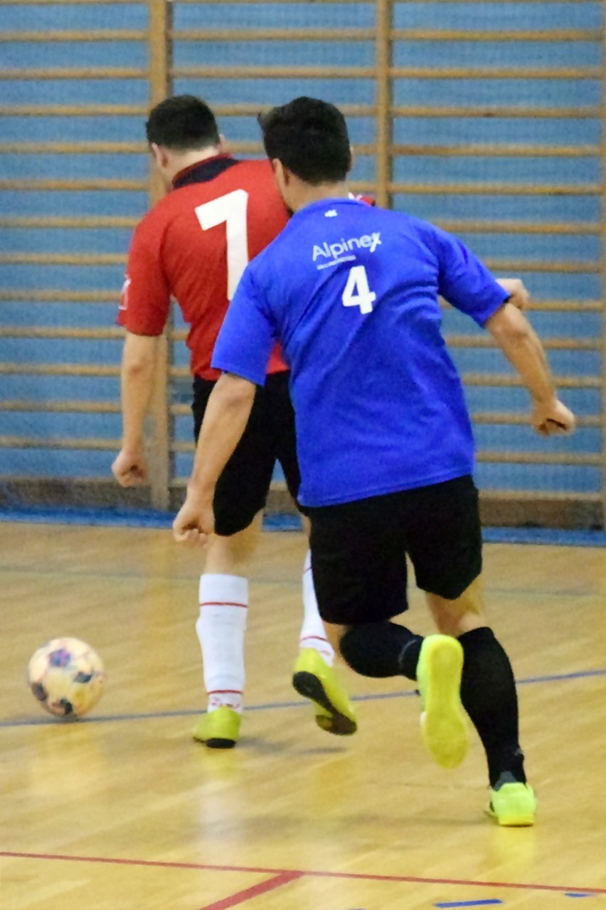 Pilska Liga Futsalu: 6. kolejka spotkań okazała się trudna dla faworytów, którzy stracili punkty.  Zobaczcie zdjęcia