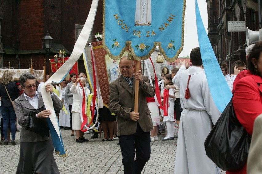 Boże Ciało w Legnicy (ZDJECIA)