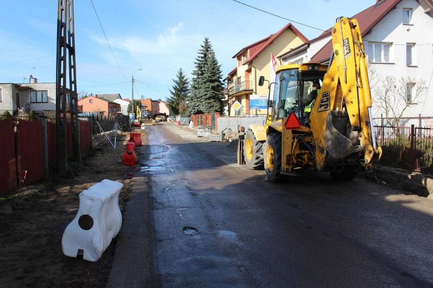 Na ulicy Ogrodowej w Lipnie praca wre. To inwestycja za setki tysięcy złotych [zdjęcia]