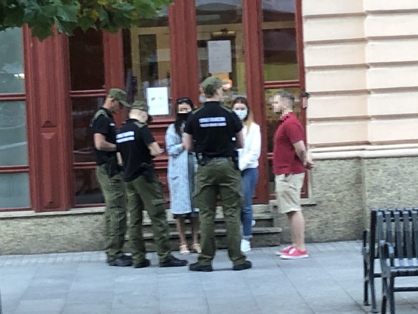 Strażnicy graniczni ujawnili nielegalnie przebywających w Łodzi obcokrajowców ZDJĘCIA