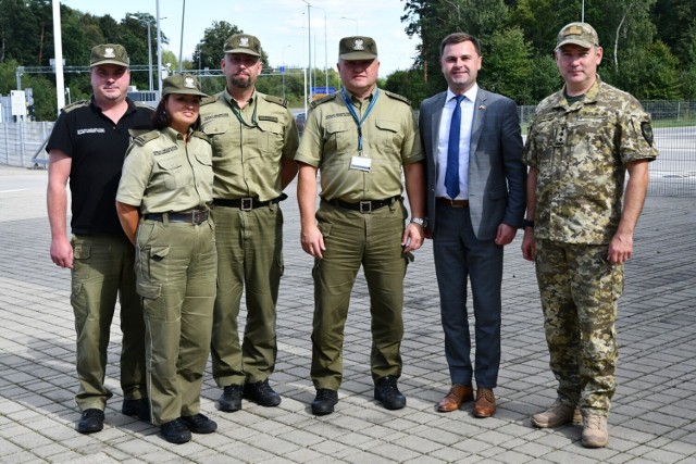 Konsul generalny Ukrainy z wizytą na polsko-ukraińskiej granicy.