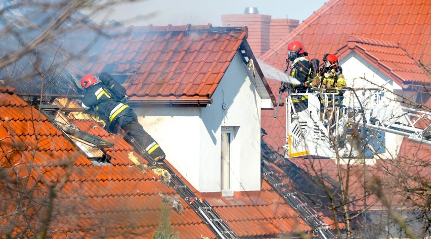 Pożar będącego w remoncie budynku gospodarczego wybuchł w...