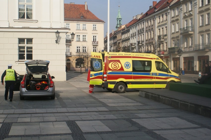 Wypadek rowerzystów w Kaliszu na Głównym Rynku