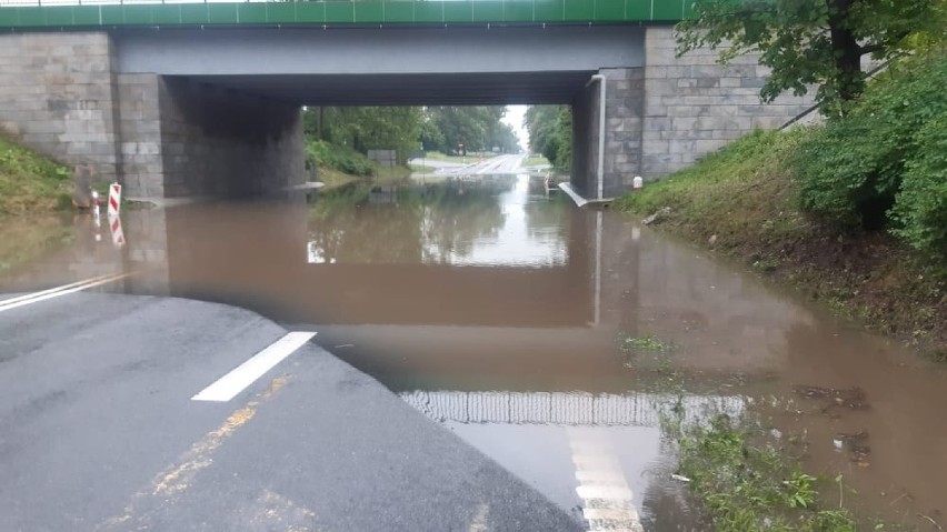 Na zdjęciu zalana DK 91 w Czarlinie