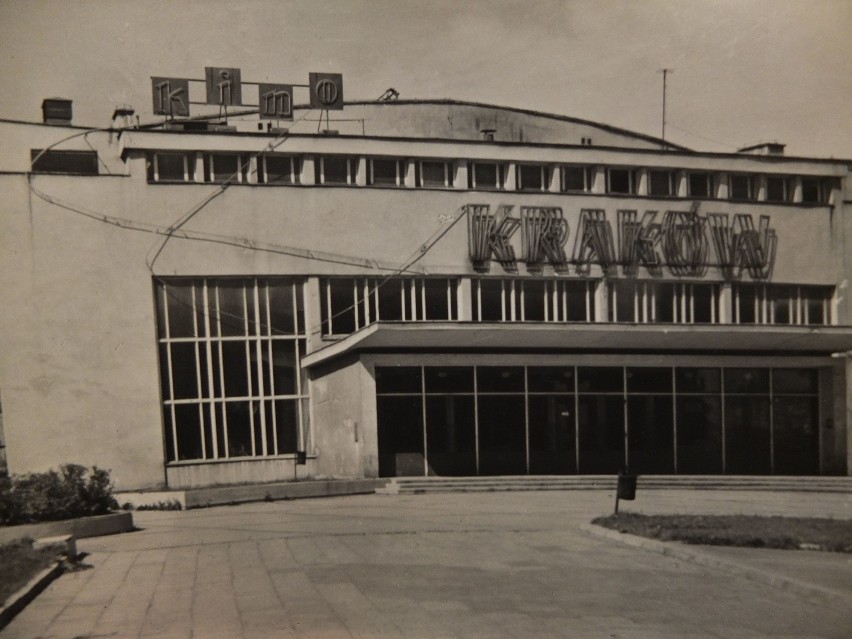 Kino Kraków na ulicy Katowickiej. Uruchomiono je w 1963...