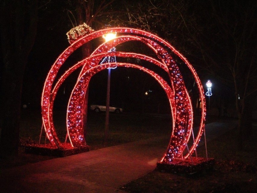 Świdnik już wkrótce w świątecznym klimacie. Miasto znów rozświetlą bożenarodzeniowe iluminacje