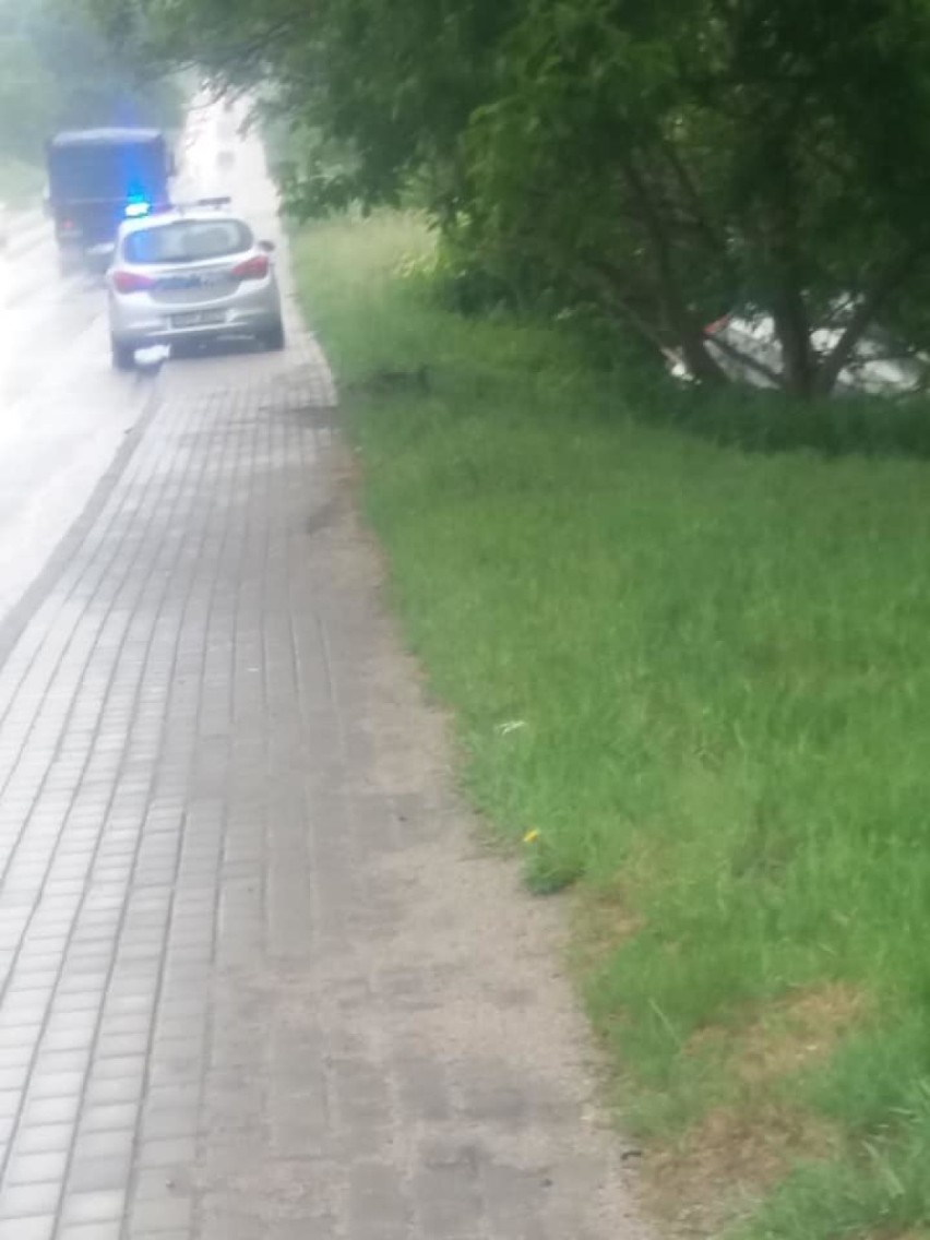 Na ulicy Raciborskiej bus wypadł z drogi