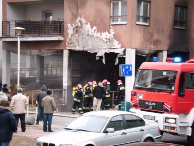 Około godziny 14 w budynku mieszkalnym TBS Prawobrzeże przy ul. ...