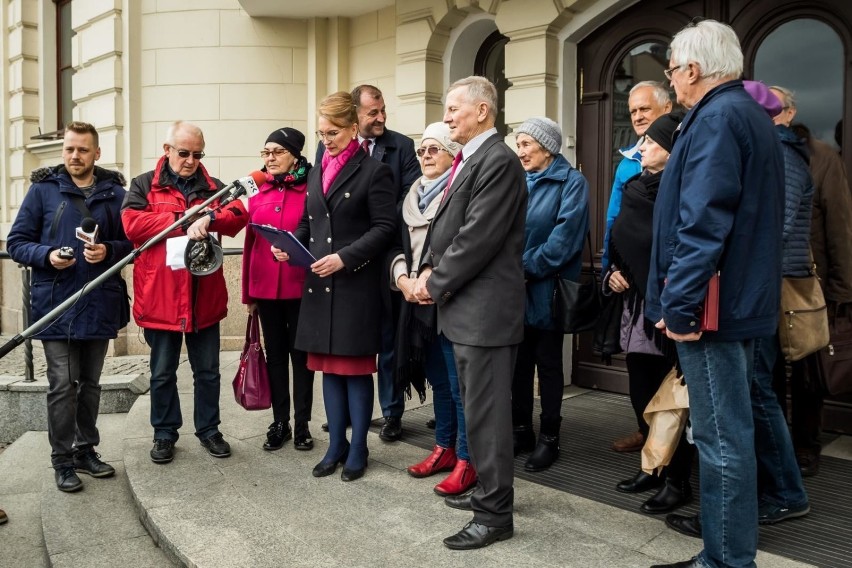 Chodzi o odrzucenie przez RM kandydatury prof. Romana...