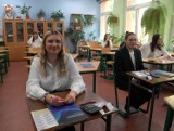 Matura w IV Liceum Ogólnokształcącym w Piotrkowie. Maturzyści zdawali egzamin z matematyki ZDJĘCIA