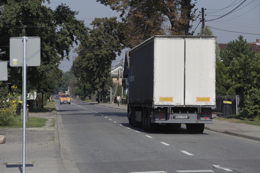 Z ulicy zniknie 80 ze 140 studzienek, na które od lat...