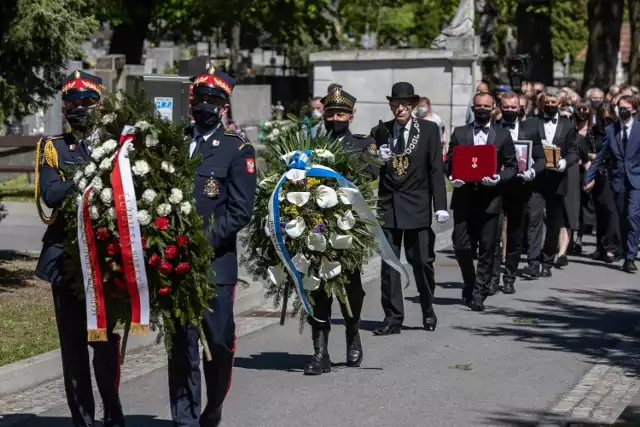 Tłumy żegnały w Krakowie Bronisława Cieślaka.