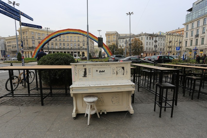 Pianina miejskie pojawiły się na ulicach Warszawy