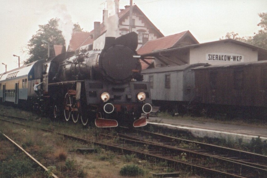 Lokomotywa Oi-49, stacja Sieraków, rok 1994