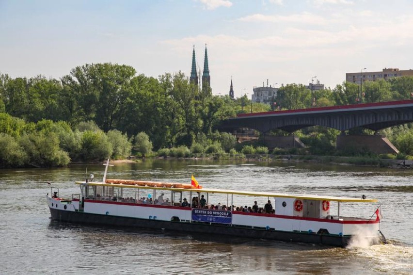 Setki przejechanych kilometrów oraz tysiące przewiezionych pasażerów. Warszawskie Linie Turystyczne podsumowały tegoroczny sezon