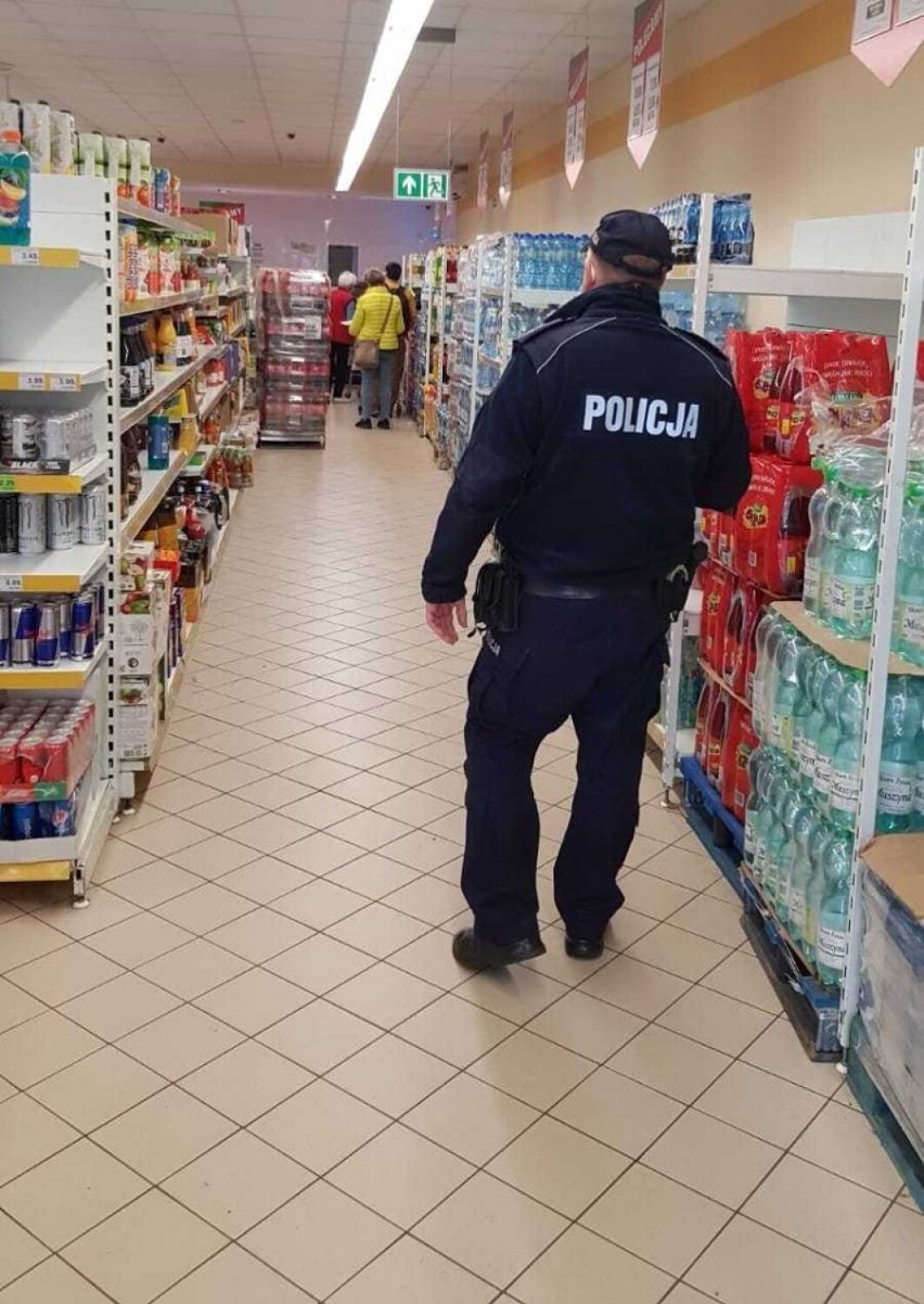 Policjanci powiatu kłodzkiego sprawdzają czy przestrzegane...