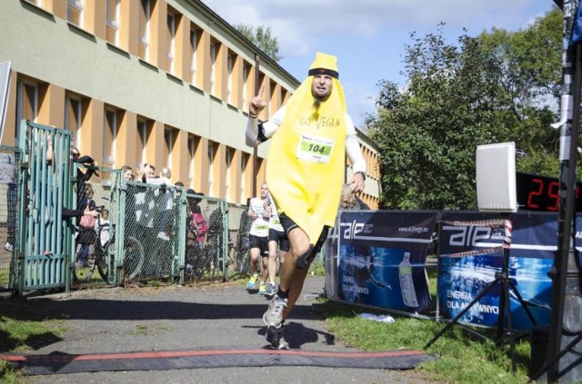 Bieg za bananem. Charytatywna impreza z przymrużeniem oka