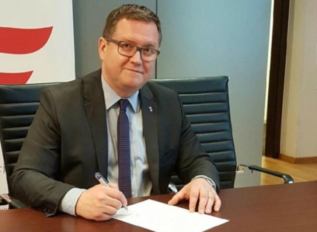 Prezydent Kalisza Grzegorz Sapiński podpisał umowę na dofinansowanie kolejnej inwestycji w Kaliszu