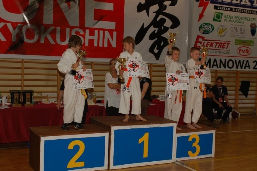 Radomszczański Klub Karate Kyokushin na Ogólnopolskim Turnieju [ZDJĘCIA]