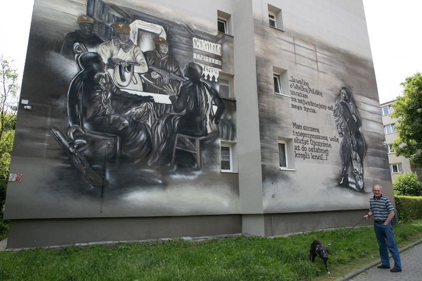 Kraków. Na Azorach powstają murale ku czci Żołnierzy Wyklętych [ZDJĘCIA] 