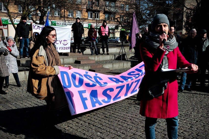 "Polska biała tylko zimą". Protest przeciw rasizmowi i faszyzmowi w Szczecinie [ZDJĘCIA, WIDEO]