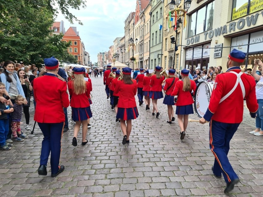 Orkiestry dęte zagrały na Kujawsko-Pomorskich Dożynkach Województwa 2021! Zobaczcie zdjęcia! 