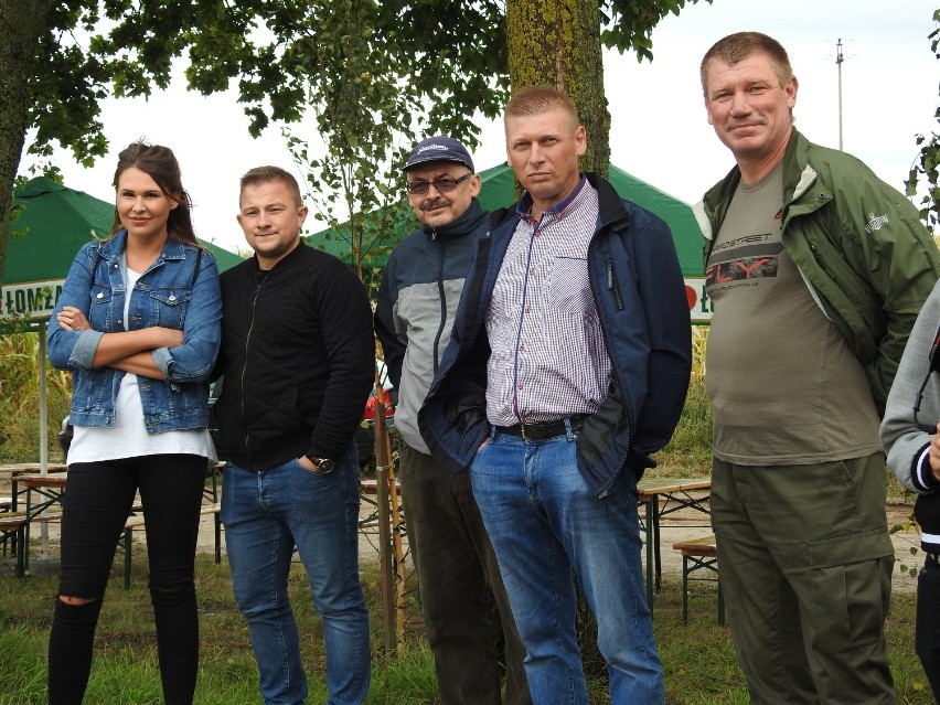 Pożegnanie lata w Wojnowcach. Kiepska pogoda nie popsuła dobrej zabawy (zdjęcia) 