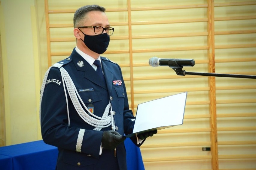 Nowi policjanci wstąpili w szeregi policji Garnizonu...