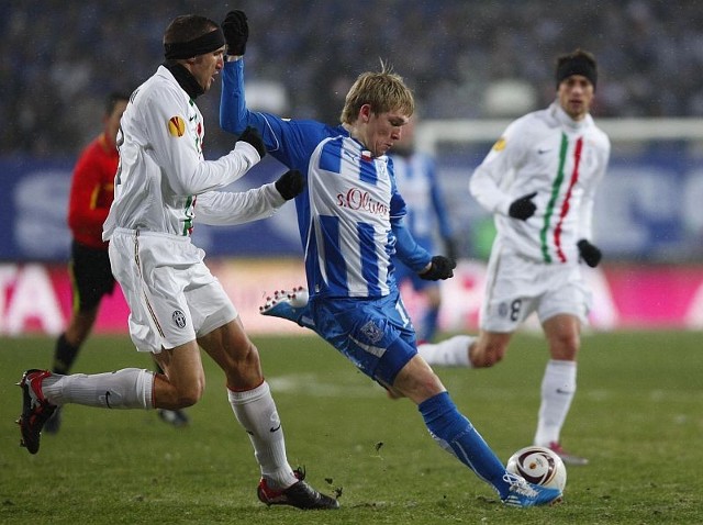 1 grudnia 2010 roku
Lech Poznań - Juventus Turyn 1:1
Bramki: Rudniew (12) - Iaquinta (84). 
Faza grupowa Ligi Europy

Artjom Rudniew dwoił się i troił w ataku Kolejorza. Obrońcy Juventusu musieli się sporo napracować, by Łotysz nie strzelił Juventusowi kolejnych goli. A okazji nie brakowało...