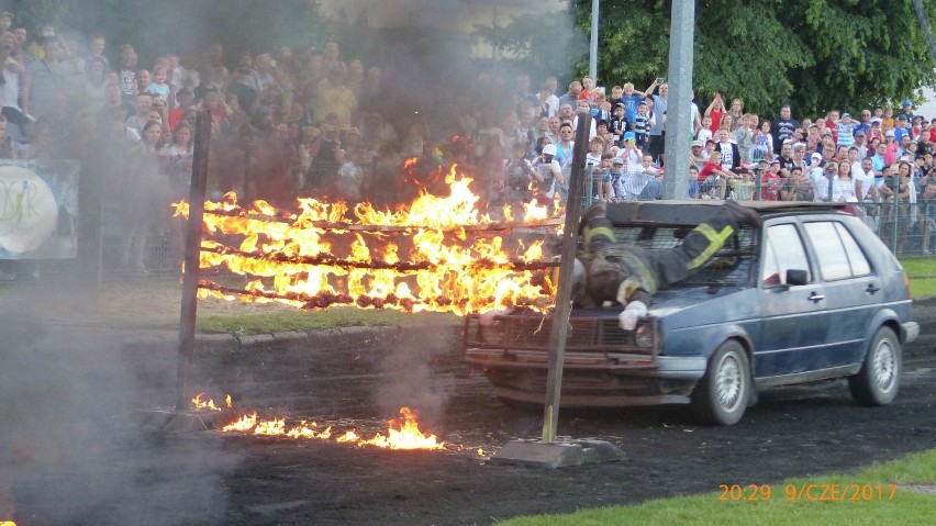 Kaskaderzy w Nowym Tomyślu.