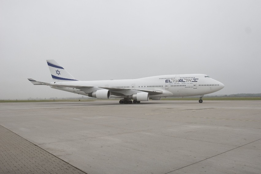 Katowice: Jumbo Jet, czyli Boeing 747 wylądował w Pyrzowicach [ZDJĘCIA, FILM]