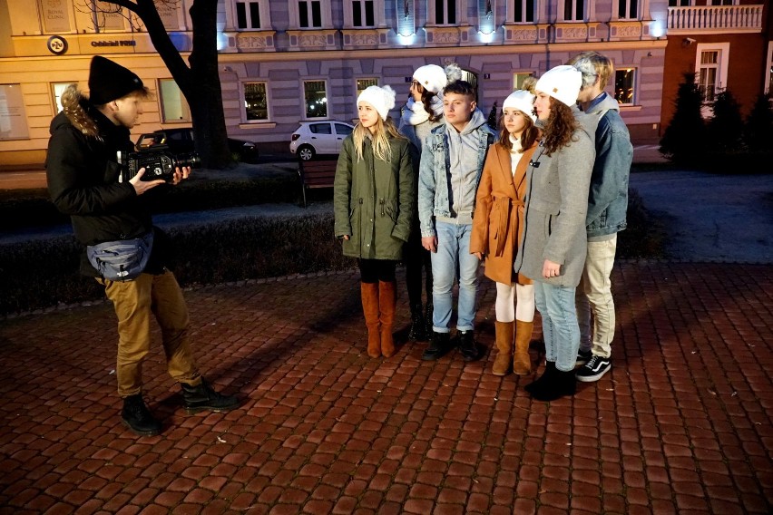 Janusz Józefowicz kręcił w Wieluniu klip do świątecznej kolędy[FOTO,VIDEO]