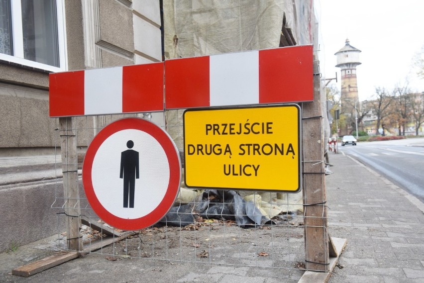 Część mieszkańców chce zmiany nazwy ulicy Jana Pawła II na...