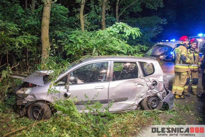 Pijany kierowca spowodował śmiertelny wypadek pod Dobroszycami. Nie żyje młoda kobieta (28.9)