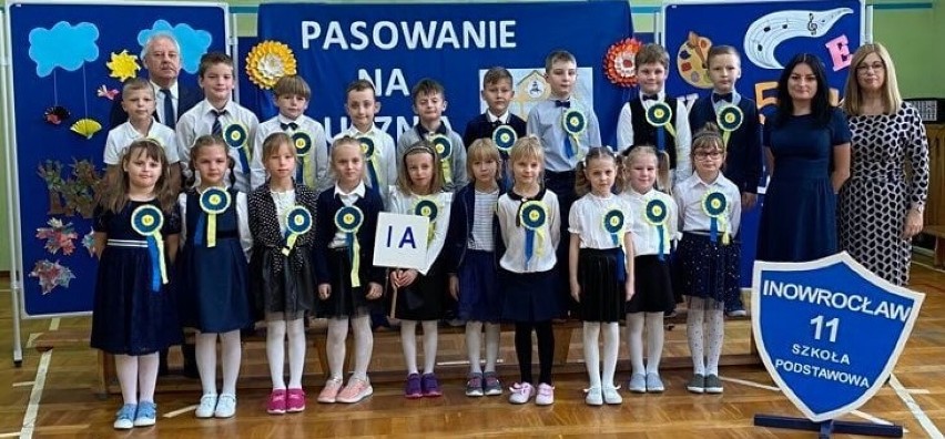 Dzieci z klas pierwszych w Szkole Podstawowej nr 11 w Inowrocławiu zostały pasowane na uczniów [zdjęcia] 