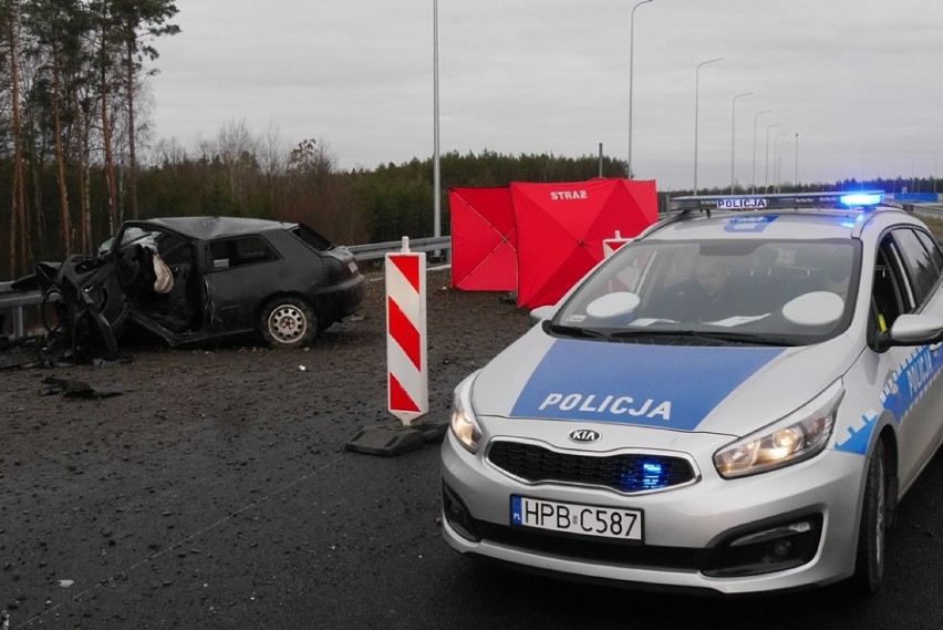 Wypadek na S3. Nie żyje jedna osoba. Utrudnienia na drodze