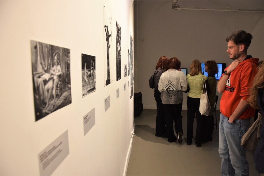 Galeria Tarasina w Kaliszu prezentuje wystawę Wojciecha...