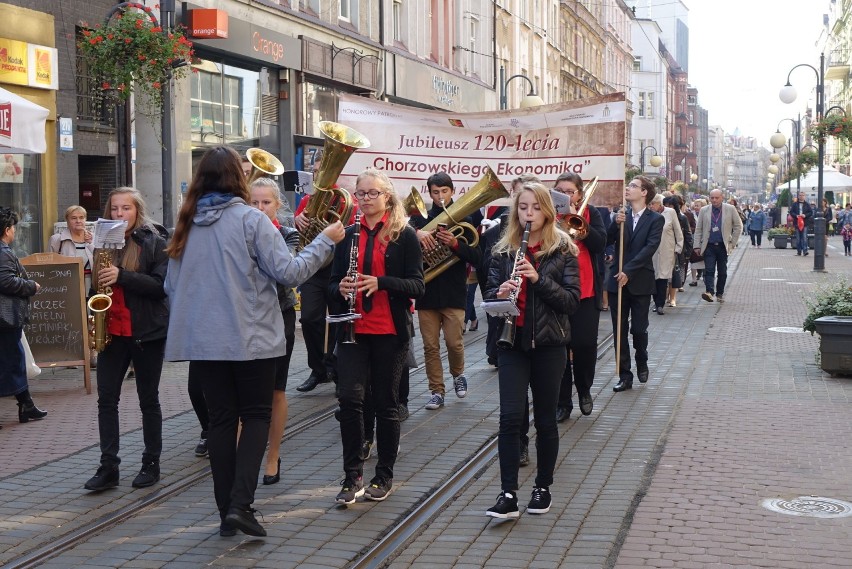 "Ekonomik"  ma już 120 lat ZDJĘCIA