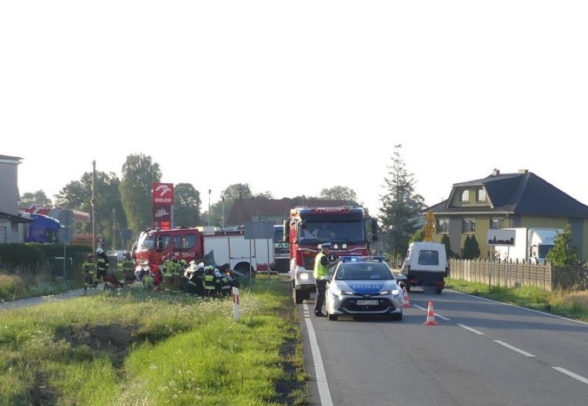 Poważny wypadek Gwoździanach. Kierowca dachował