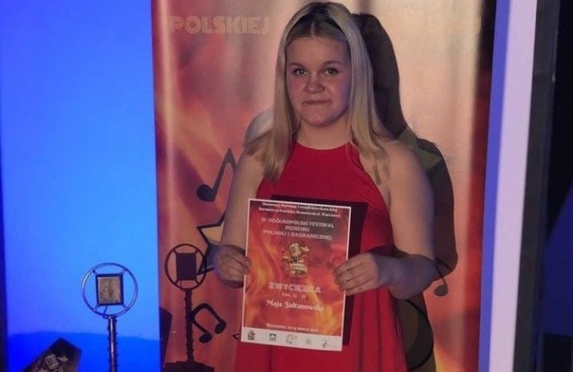 Brawo! Sukcesy młodych wokalistów Studia Piosenki Rezonans w Domu Harcerza w Zielonej Górze - Maja Sułtanowska - podwójna laureatka ogólnopolskiego festiwalu piosenki zagranicznej w Warszawie.