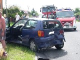 Wypadek w Adamowie. Zderzyły się dwa samochody [ZDJĘCIA]