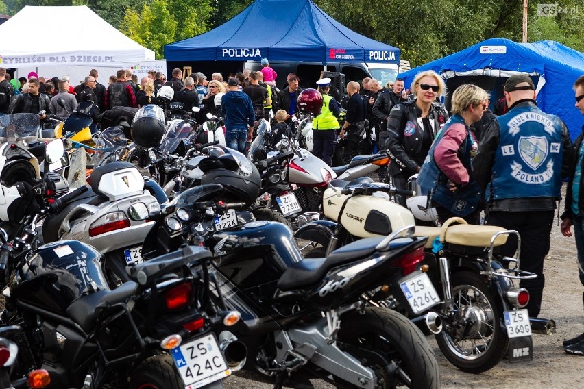 Kilkuset motocyklistów na ulicach Szczecina. Z ważnym przesłaniem [ZDJECIA, WIDEO]