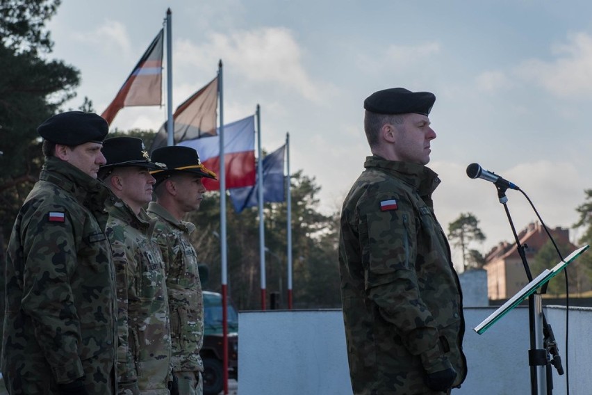 Wspólny apel polskich i amerykańskich żołnierzy z okazji 20 lat w NATO [ZDJĘCIA]