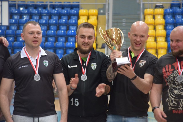 Mistrzostwa Polski Masters w piłce ręcznej w Kaliszu zakończone. W Arenie nagrodzono najlepszych
