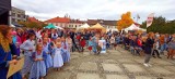 Kęty. Świętowali dzień patrona miasta św. Jana Kantego. Na kęckim Rynku po raz 10. odbył się Jarmark Świętojański. ZDJĘCIA