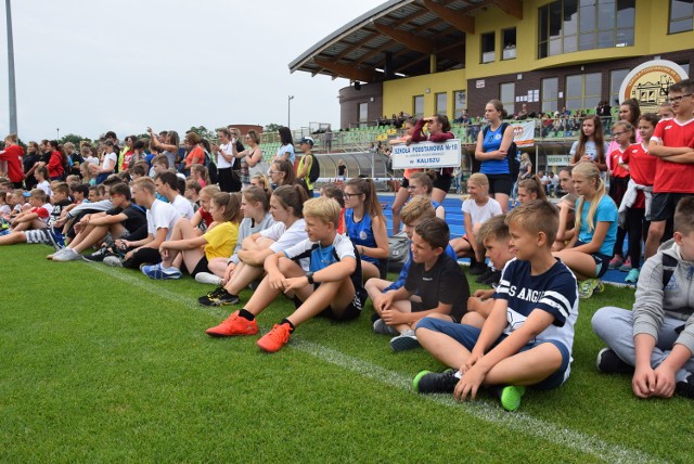 Kaliski Dzień Sportu Szkolnego. Reprezentacje szkół rywalizowały na Stadionie Miejskim